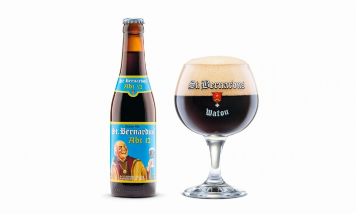 foto van het bier St. Bernardus abt 12